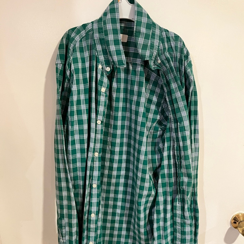 Gap button down